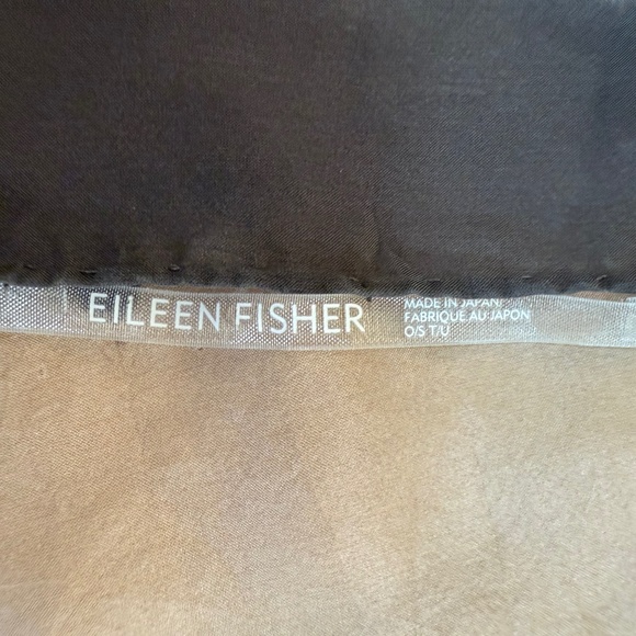 Eileen Fisher Silk Scarf 🇯🇵 – Made in Japan, Hand Rolled Edges, 17.5" x 74" - Picture 7 of 9